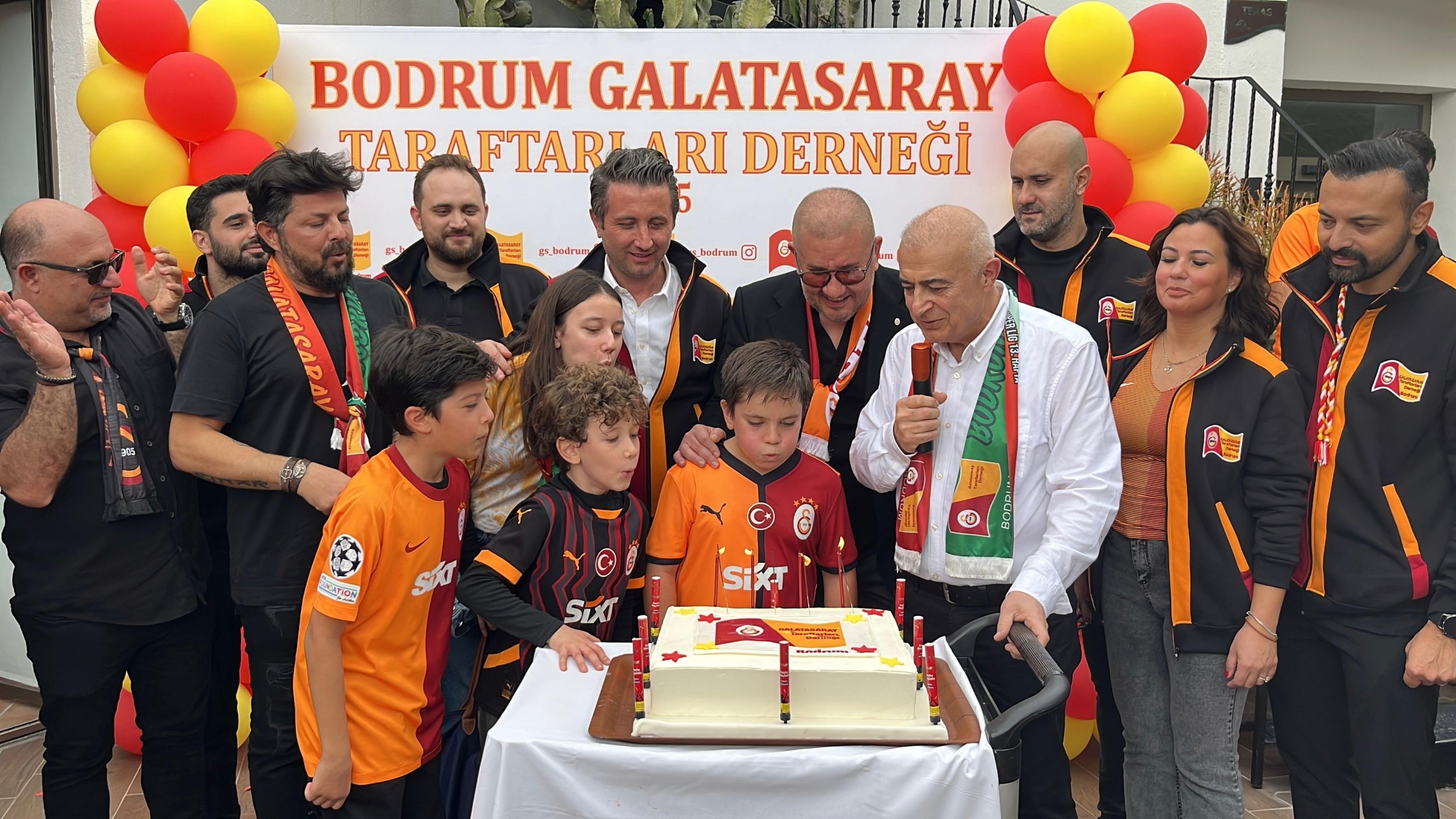 bodrum-galatasaray-taraftarlari-dernegi-lokali-acildi-4qmWZwVH.jpg