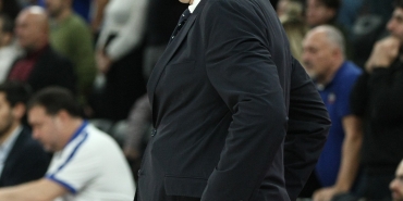 anadolu-efes-kizilyildiz-89-67-6fH8VetH.jpg