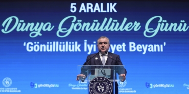 bakan-bak-her-zaman-mazlumun-yaninda-olacagiz-sevgimizle-dunyayi-kusatacagiz-BOORdr8V.jpg