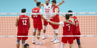 filenin-efelerinin-2025-voleybol-milletler-ligindeki-ilk-maclari-cinde-AYzTDTcz.jpg