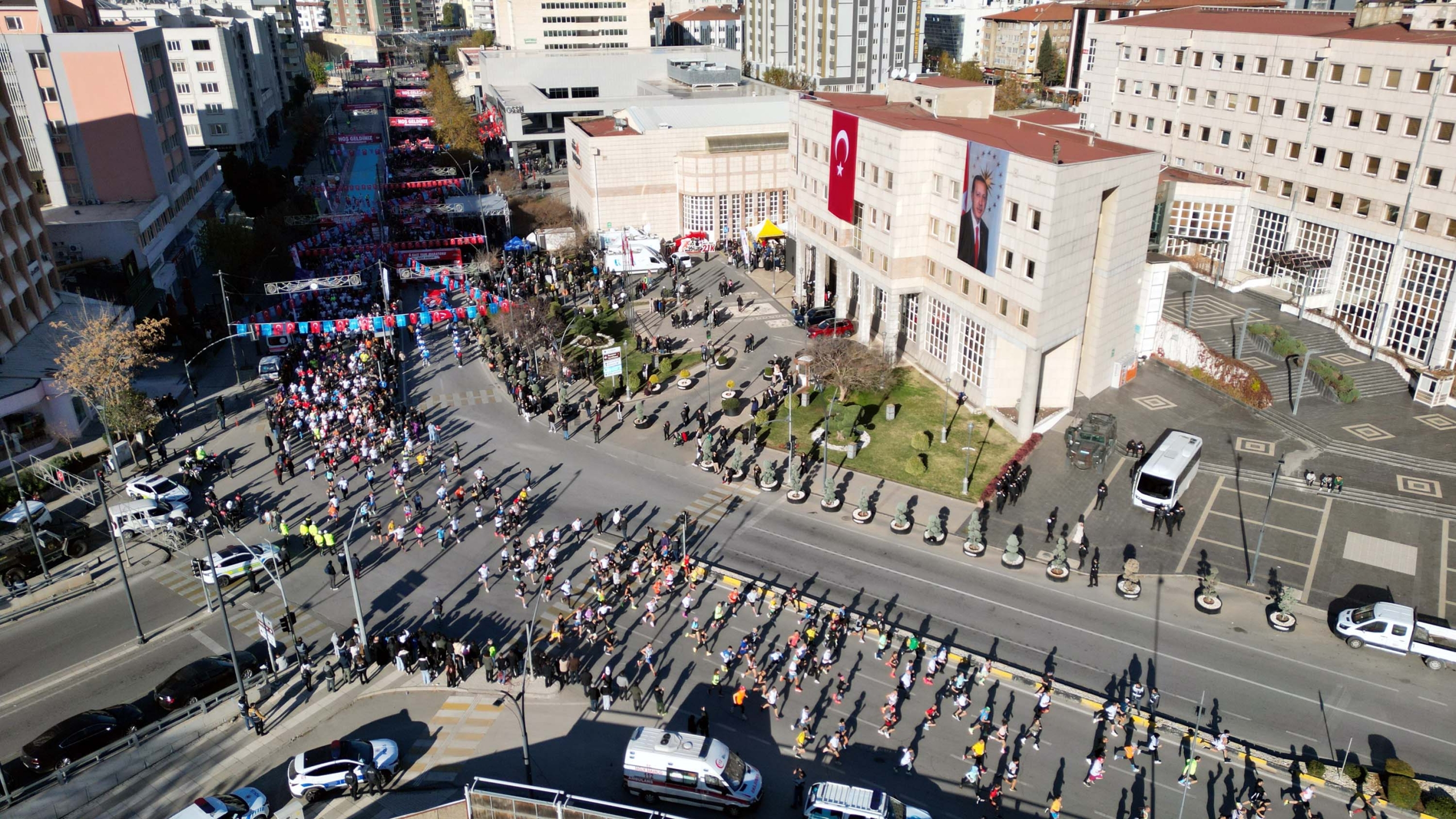 gaziantepte-gazi-yari-maratonu-basladi-AXrvWhvq.jpg