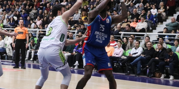 merkezefendi-belediyesi-basket-anadolu-efes-63-96-6W6Y47DE.jpg