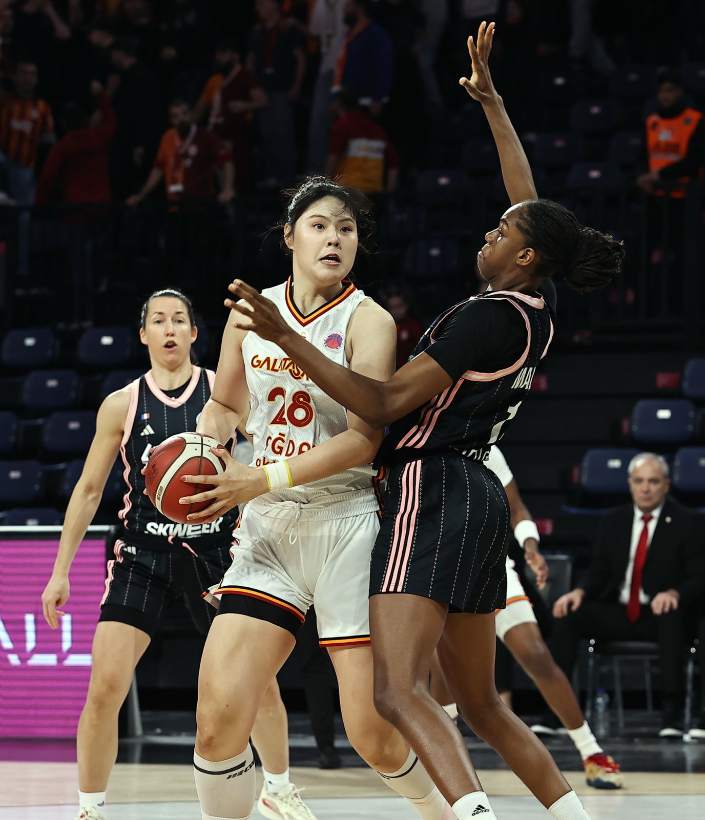 Galatasaray Çağdaş Faktoring – LDLC Asvel Feminin: 77-72