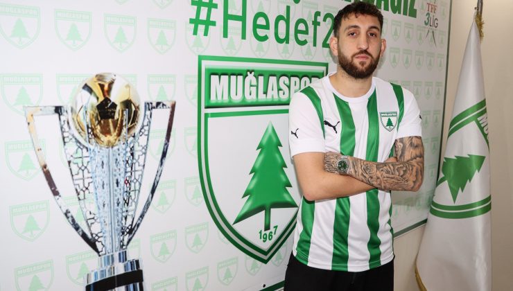 Muğlaspor’da imzalar sürüyor